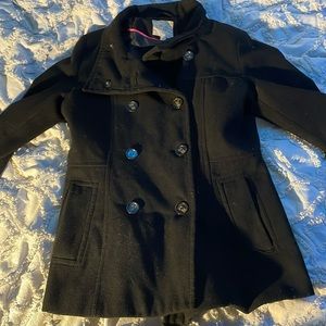 Thick black coat with buttons